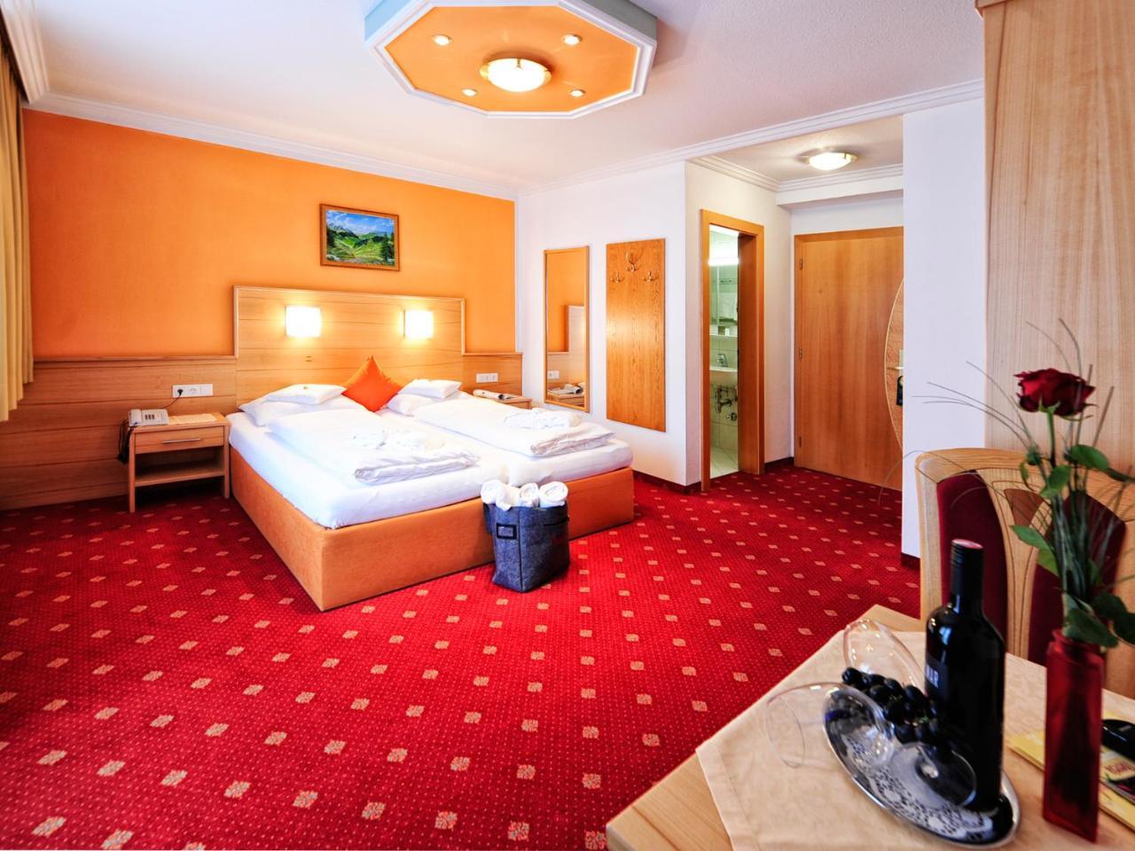 Hotel Theresia Рамзау-ім-Ціллерталь Екстер'єр фото