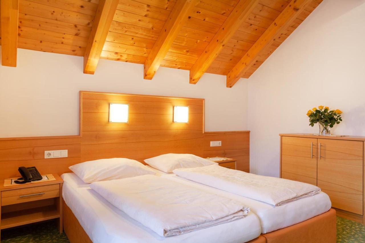 Hotel Theresia Рамзау-ім-Ціллерталь Екстер'єр фото